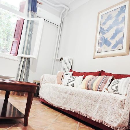 Under The Rock Of Acropolis By Yha Apartment Athens Ngoại thất bức ảnh