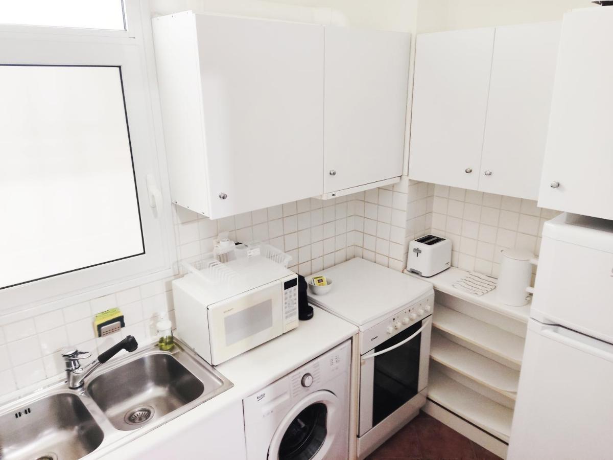 Under The Rock Of Acropolis By Yha Apartment Athens Ngoại thất bức ảnh